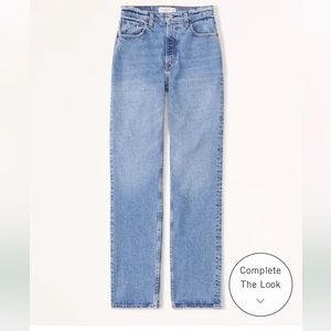 NWT Abercrombie Ultra High Rise 90s Straight Jean Size 27